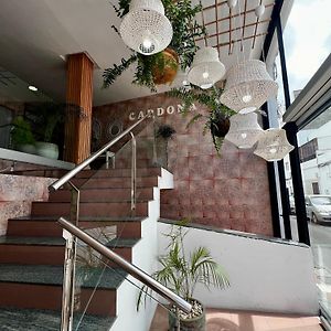 Hostal Residencia Cardona